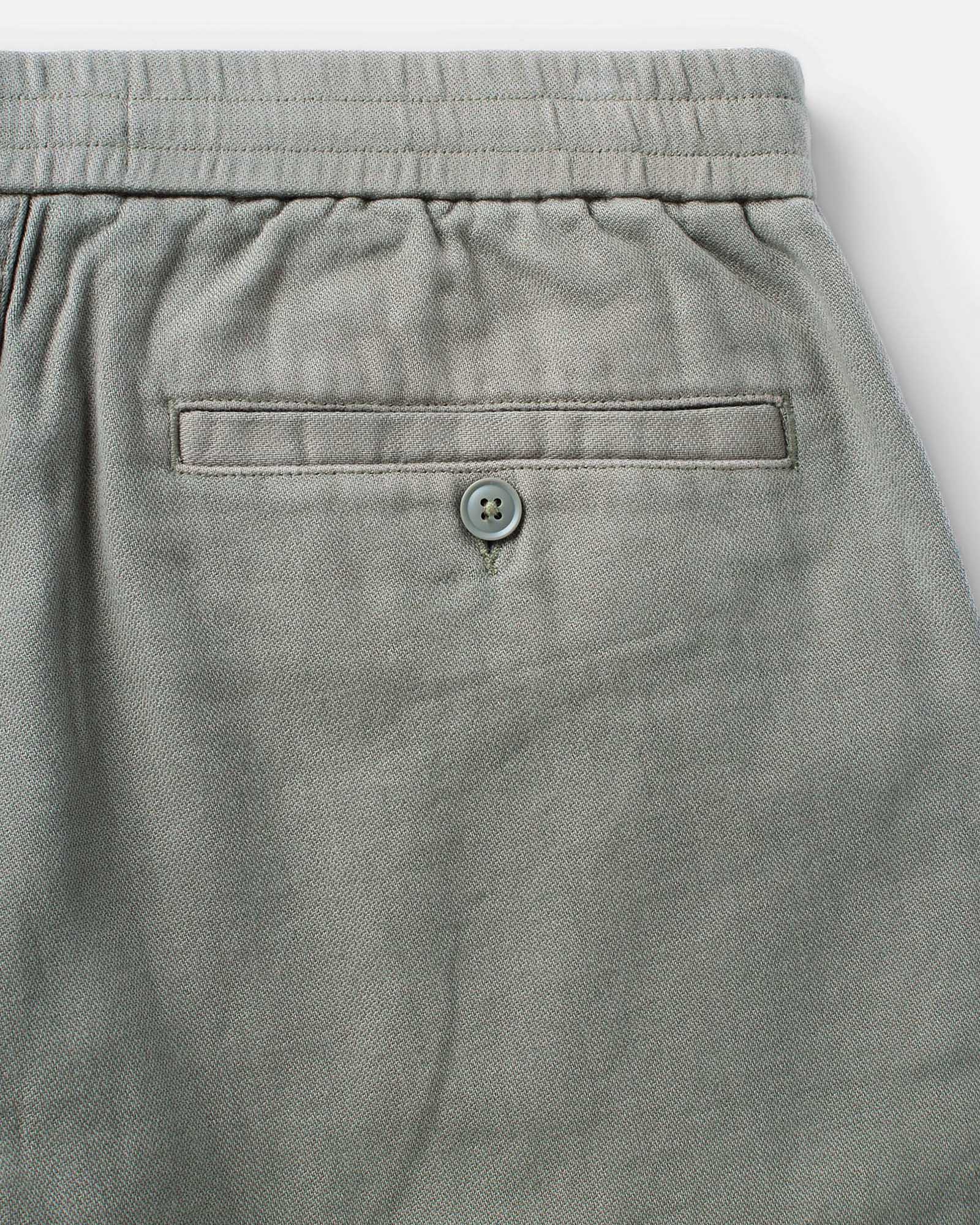 The Roamer Pant in Smoked Olive Broken Twill